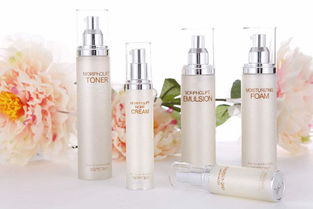 化妆品与珠宝首饰店双轨经营要点