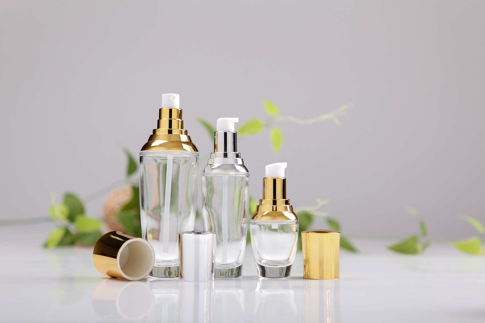 深度修复与艺术珍藏 从舒缓保湿霜的呵护到珠宝首饰的鉴赏